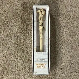 Warner Bros. Harry Potter Voldemort Wand Pen - Cream